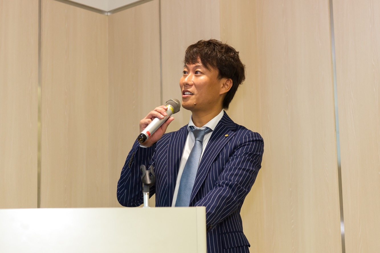 初インタビュー 絆ホールディングス社長の に迫ります 前編 絆ホールディングス株式会社